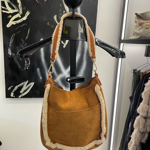 Mini Suede Sherpa Messenger | Camel - Picture 2 of 4